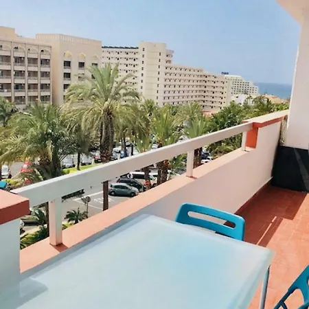 Blue Sky Sea View Апартаменты