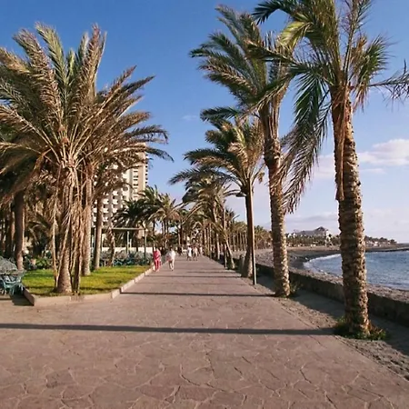 Апартаменты Blue Sky Sea View